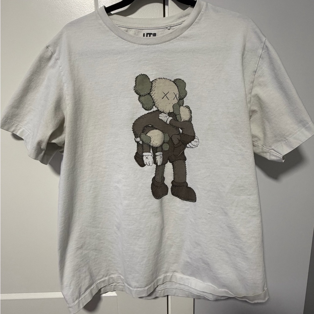 Kaws x Uniqlo Clean Slate Tee - XL